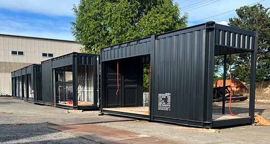 JIS鋼材で造られた建築専用コンテナ